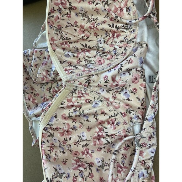 Womens Bodysuit Size L Pink Floral Underwire Adjustable Straps NWT Blashe - Picture 7 of 9
